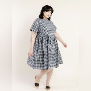 Tradlands Nico Linen Dress Size Small EUC Gingham